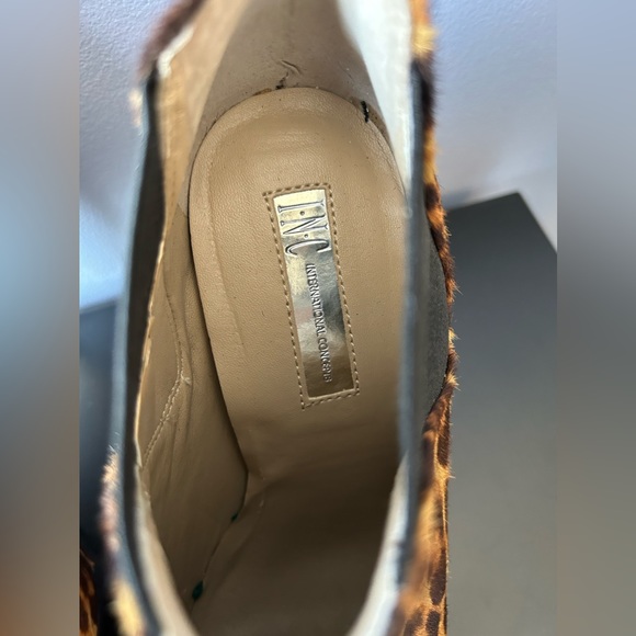 NWOB INC International Leopard Platform Heels - Picture 11 of 15